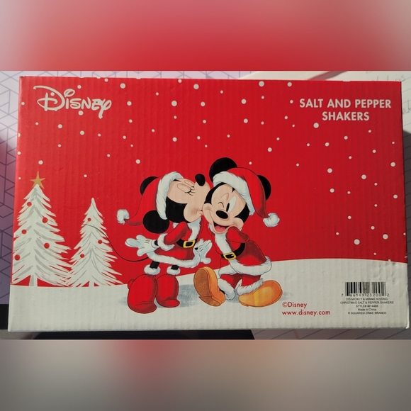 Disney Salt and Pepper Shakers - Picture 3 of 3